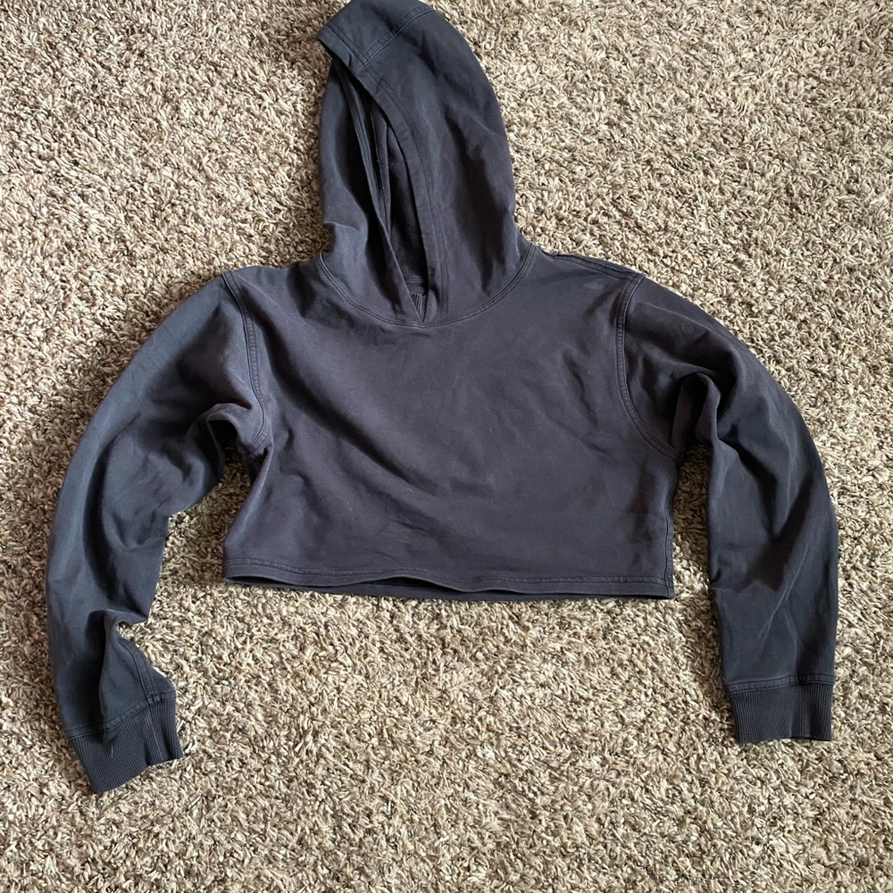 Lululemon Cropped Hoodie